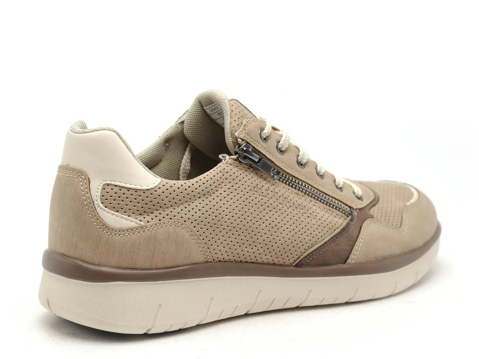 Allrounder M026 P2008728 MAJESTRO Beige Baskets Basses Homme