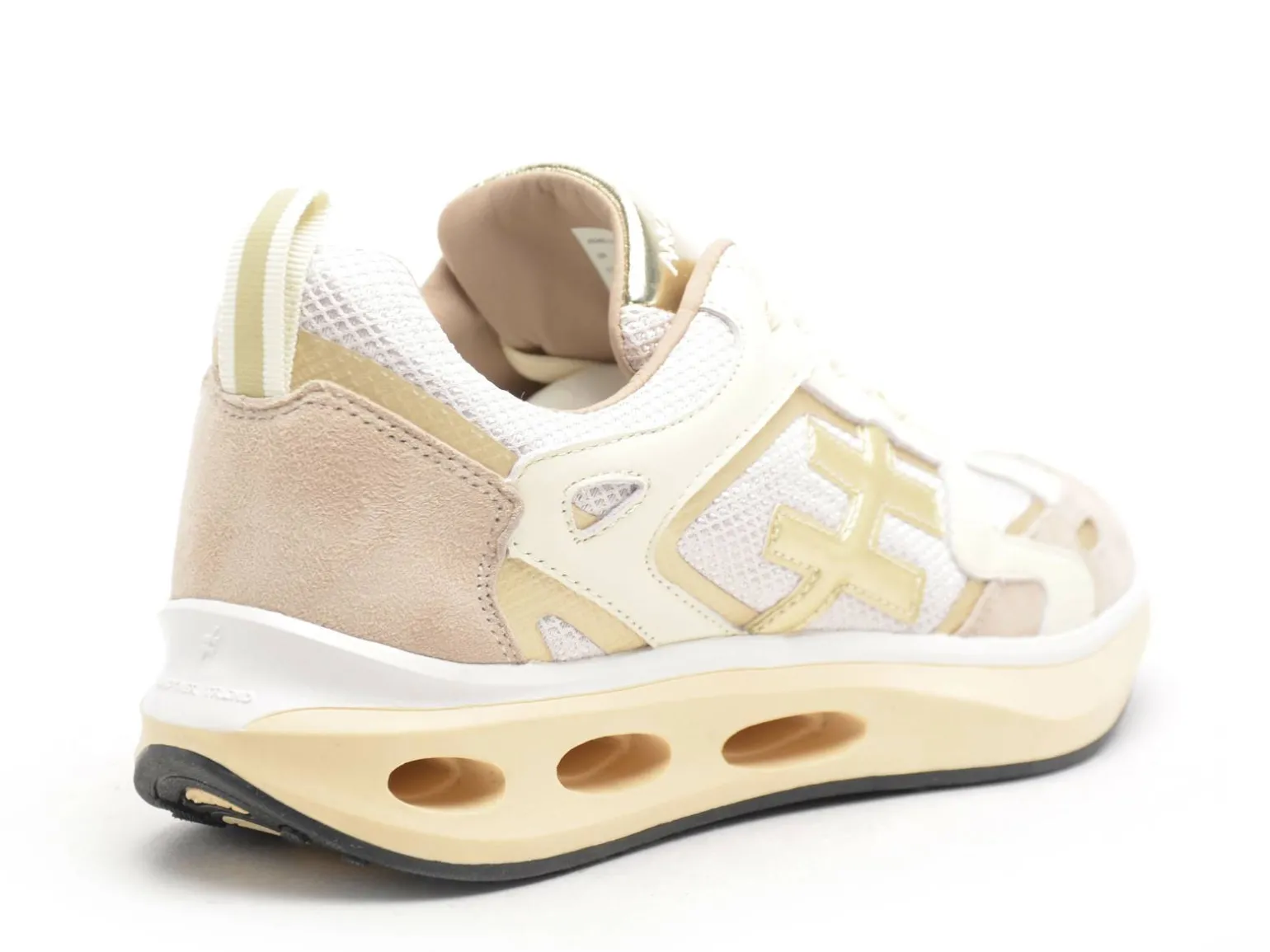 Another Trend A040 Blanc Baskets Basses Femme