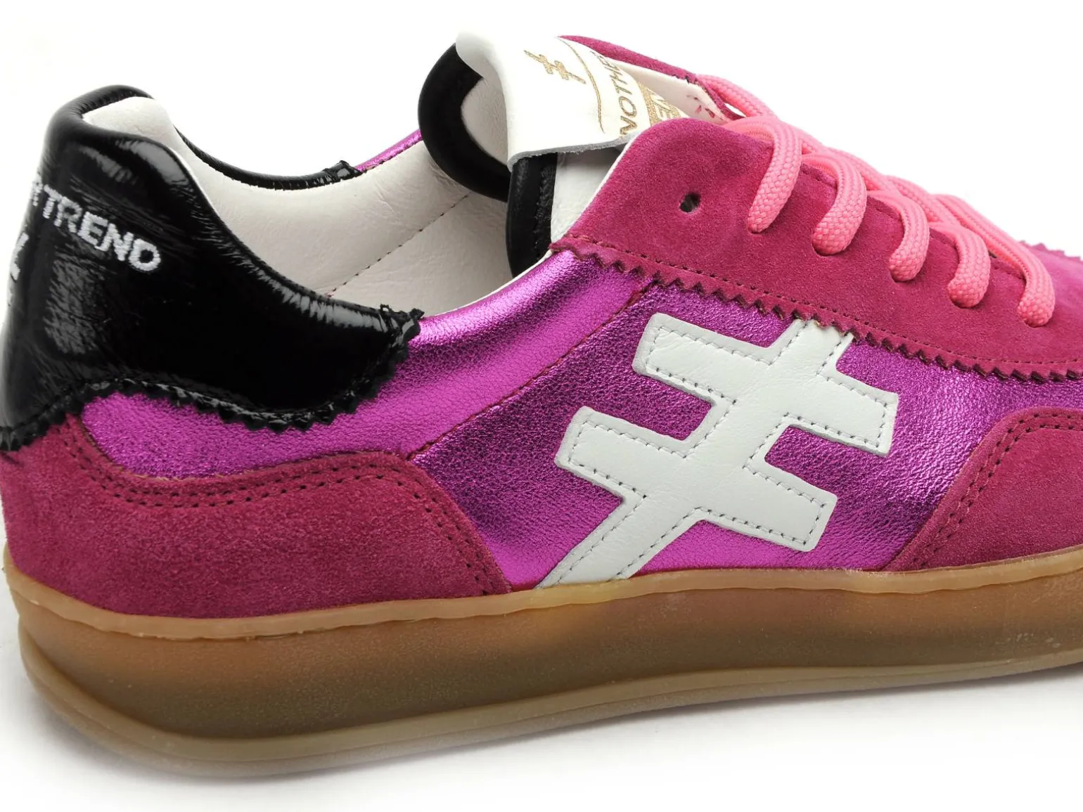 Another Trend A032 Rose Baskets Basses Femme