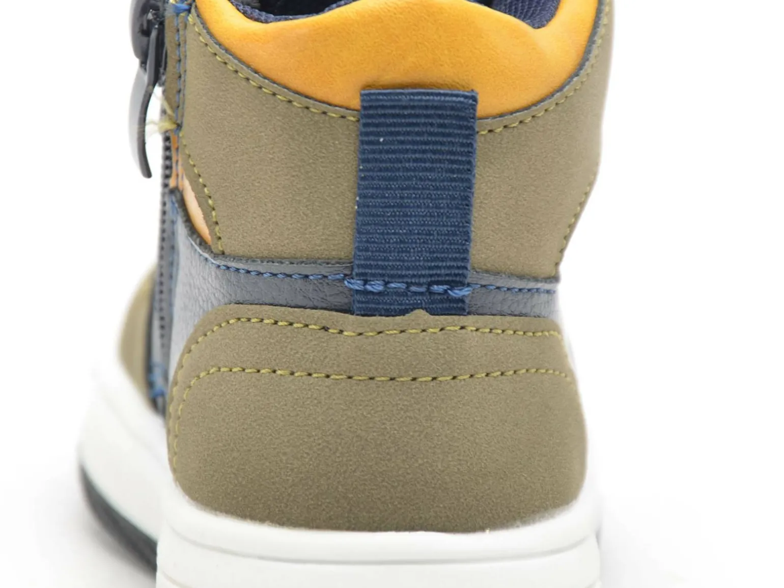 Bellamy MIKE Kaki Baskets Montantes Garçon