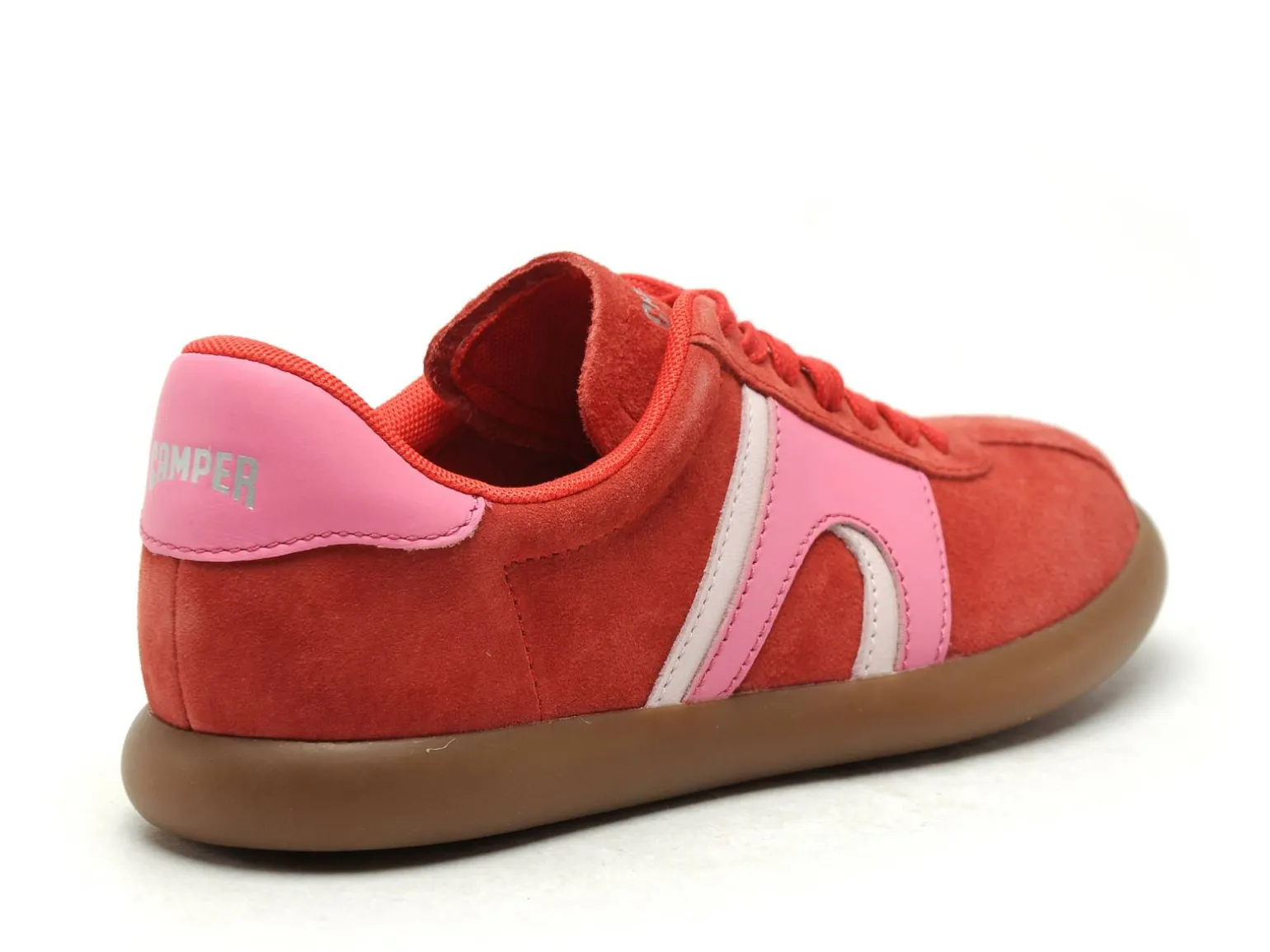 Camper K201608 Rouge Baskets Basses Femme