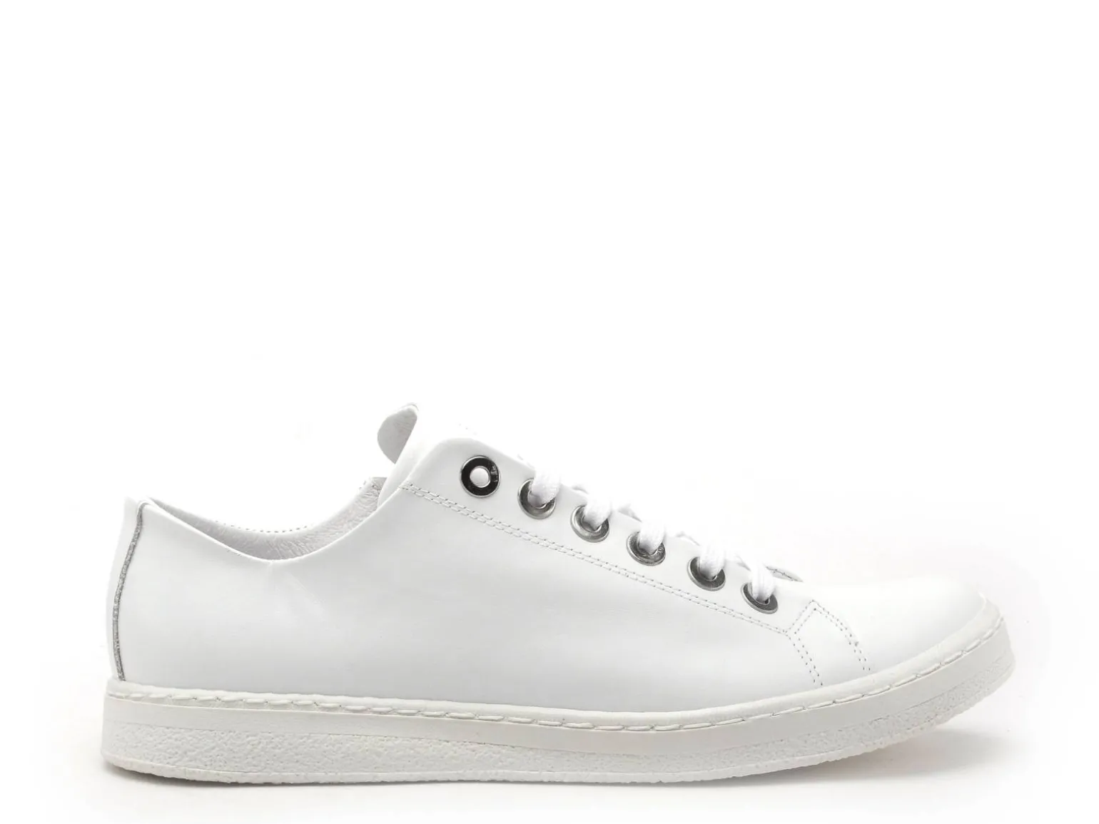 Chacal 7100 Blanc Baskets Basses Femme