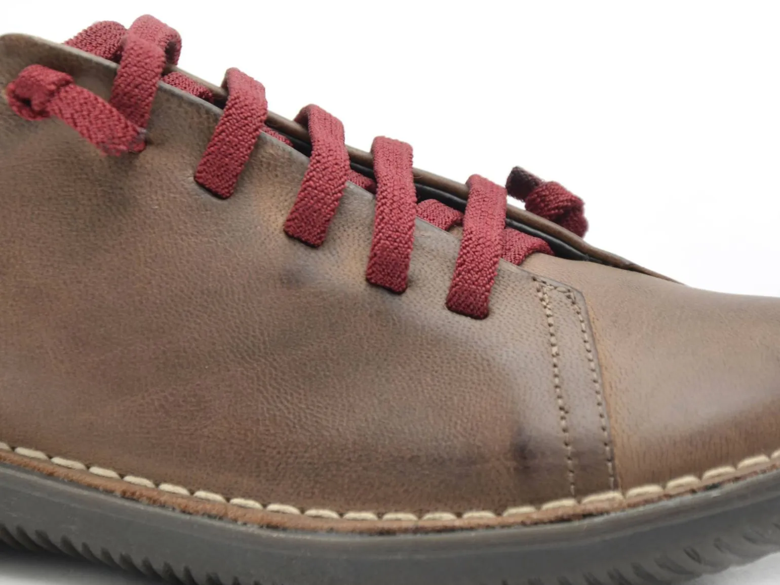 Chacal 7200 Marron Baskets Basses Femme