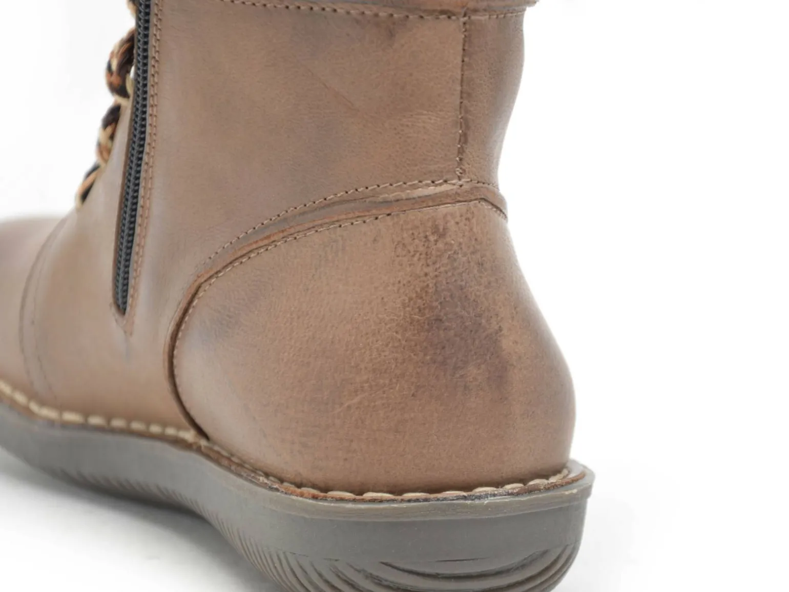 Chacal 7208 Marron Boots et Bottines Plates Femme