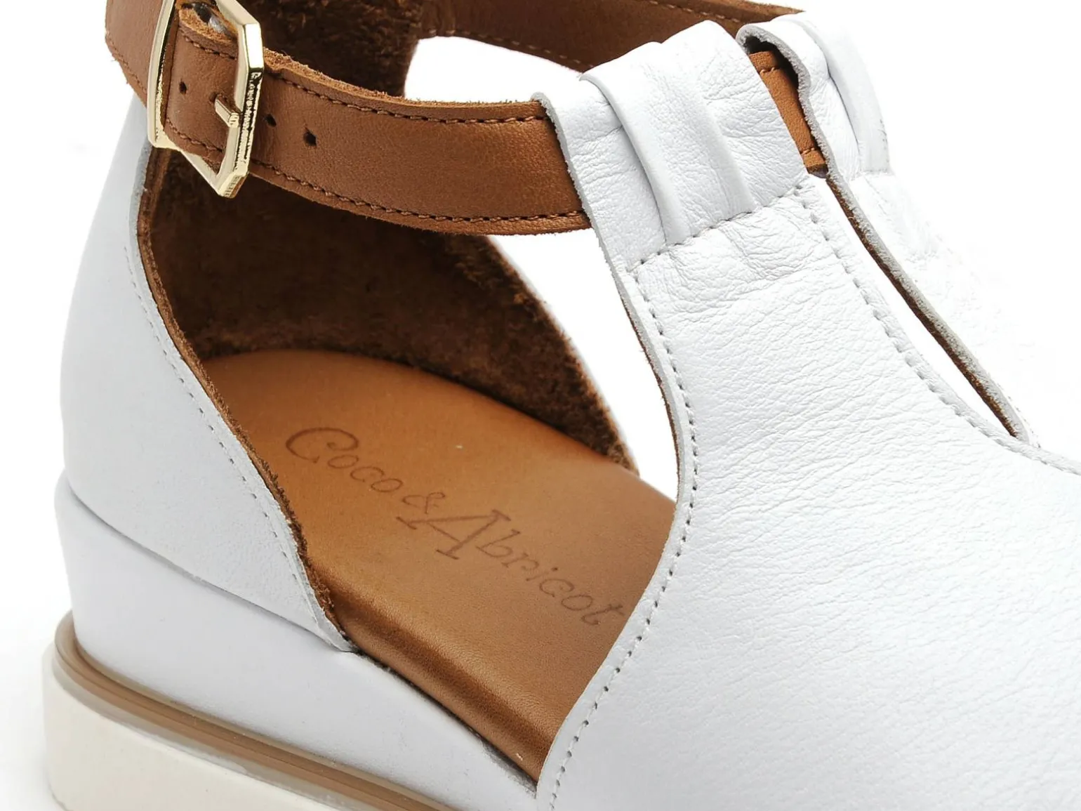 Coco Abricot MISSILLAC Blanc Sandales Plates Femme