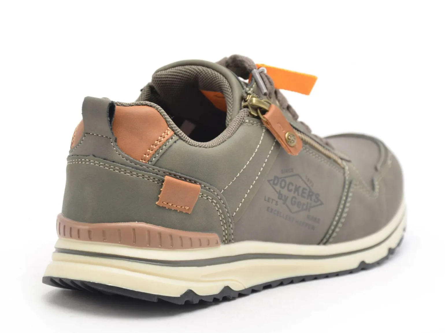 Dockers 54MO001 Kaki Baskets Basses Homme
