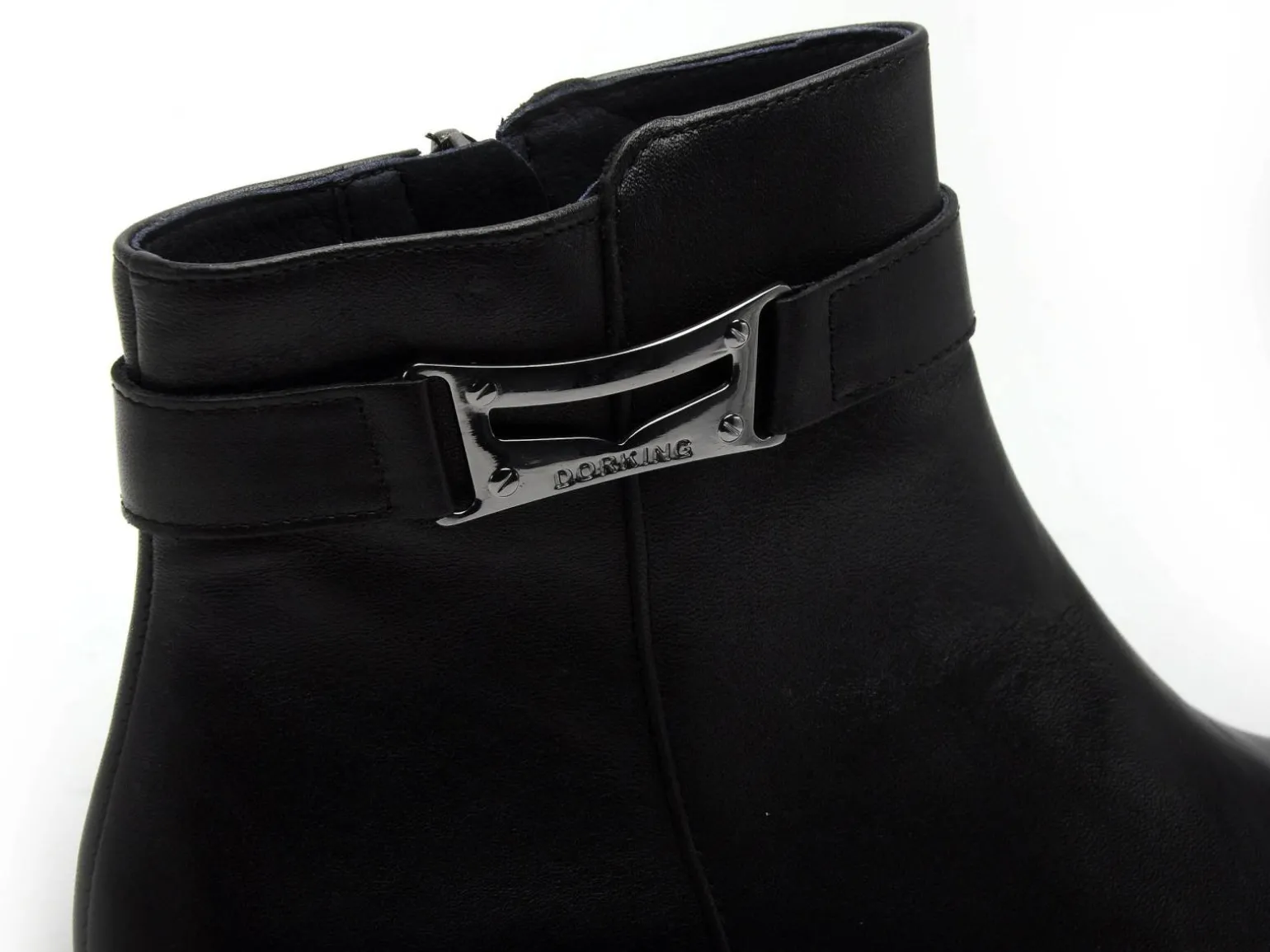 Dorking Boots D9533SU Noir Boots et Bottines à Talons Femme