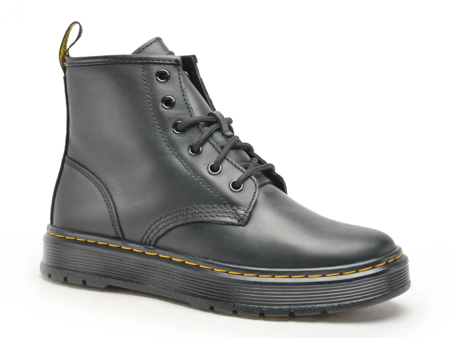 Dr Martens BROOKLINE CHUKKA 6 EYE BOOT 41550001 Noir Boots et Bottines Plates Femme