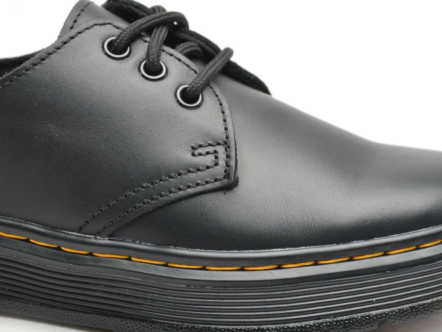 Dr Martens BROOKLINE LO 3 EYE SHOE 41553001 Noir Derbies Femme