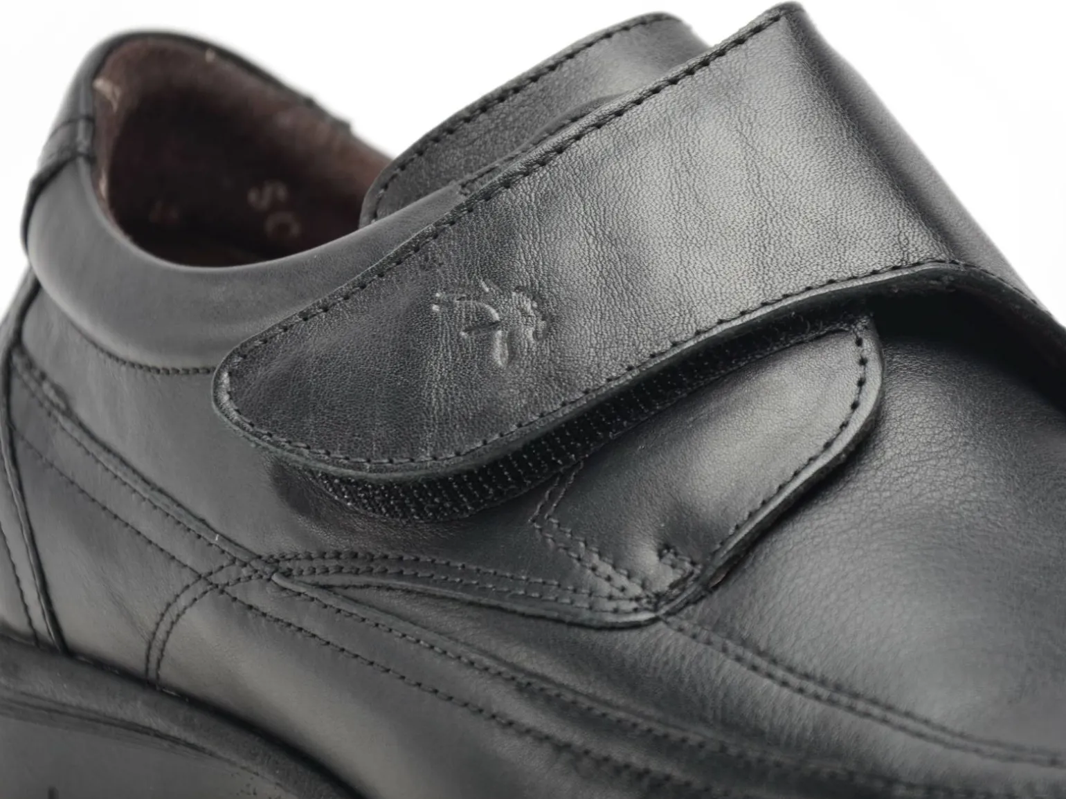 Fluchos 8782 Noir Chaussures de Ville Homme