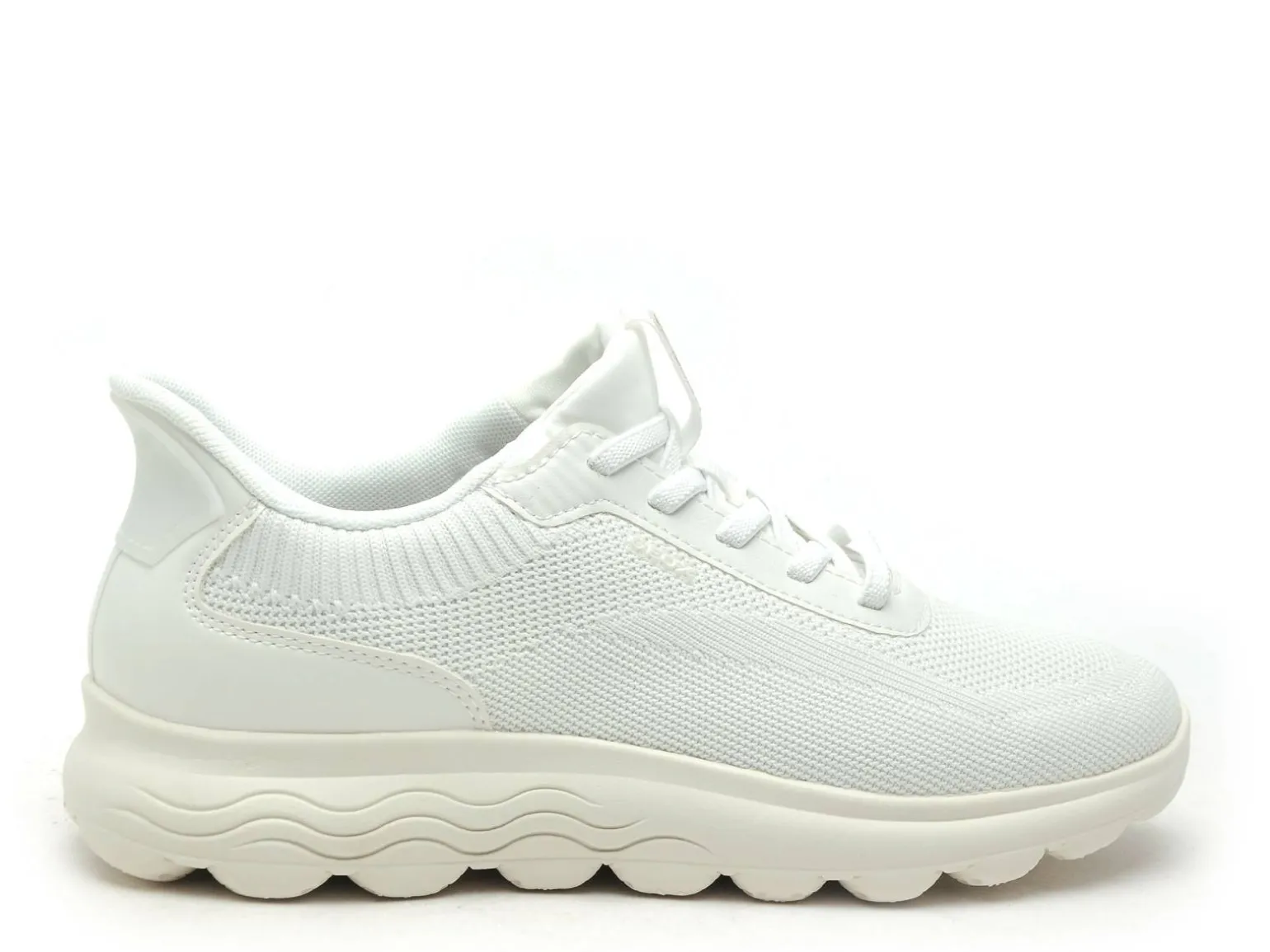 Geox D SPHERICA PLUS D557MA Blanc Slip in Baskets Basses Femme