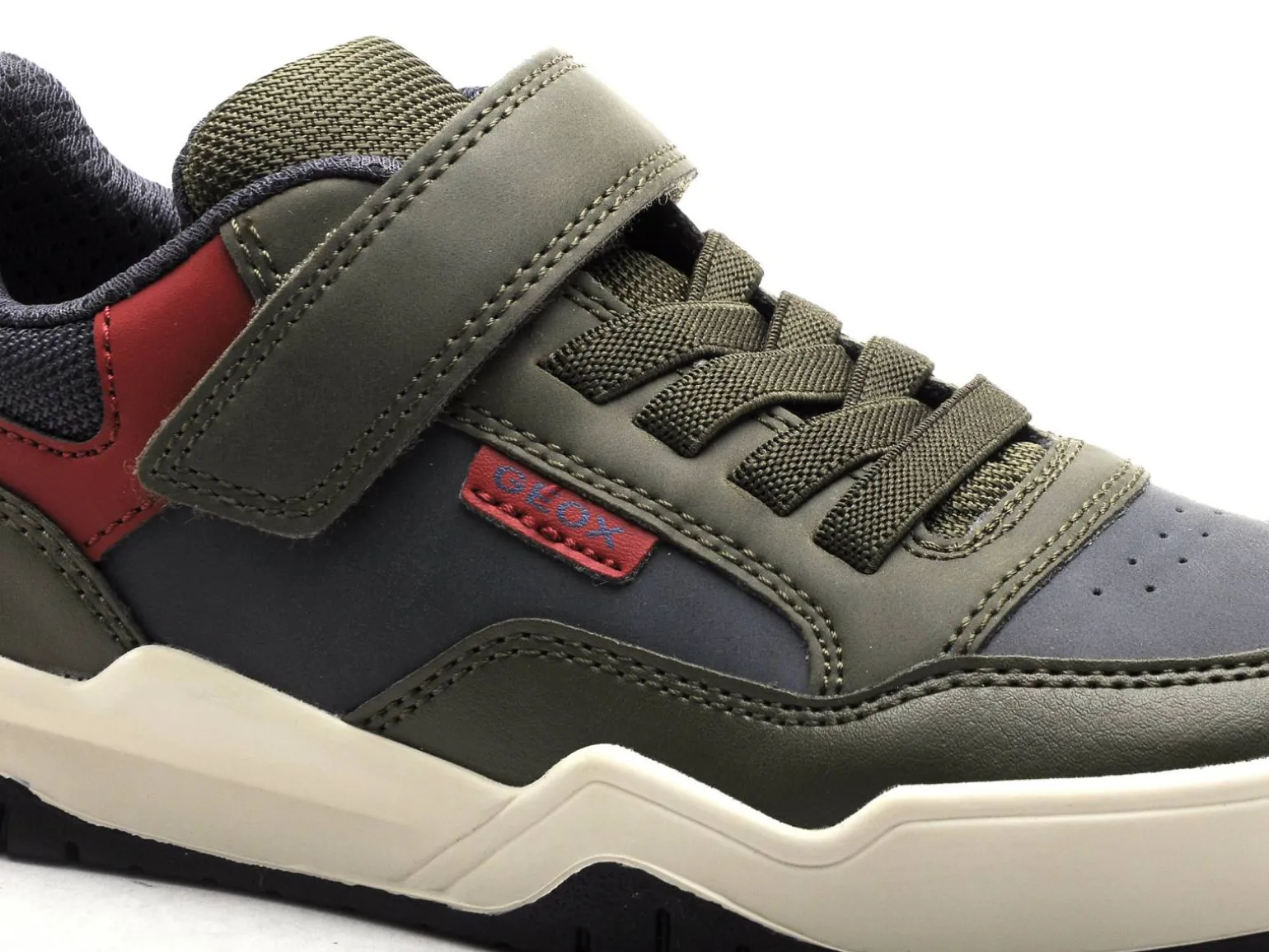 Geox J PERTH GARCON J367RE Kaki Baskets Basses Garçon