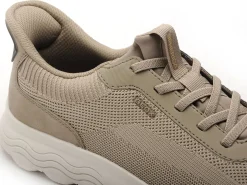Geox U55MPA Beige Baskets Basses Homme