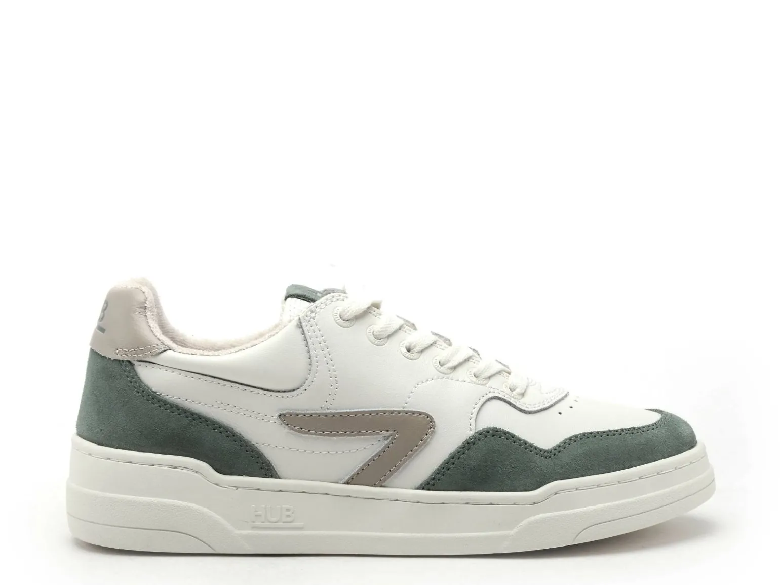 Hub COURT L68 Blanc et Vert Baskets Basses Homme