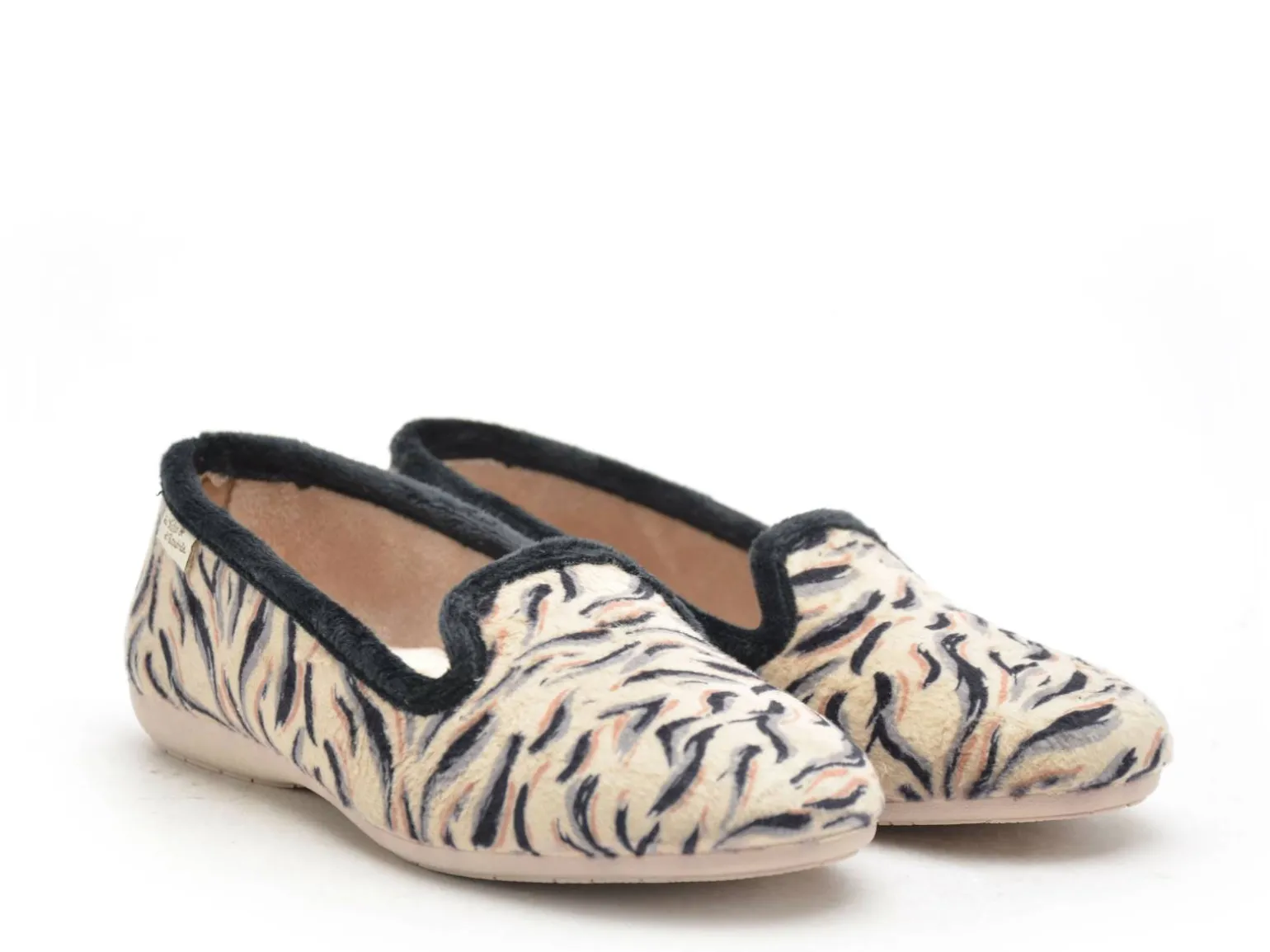 La Maison De L Espadrille Chaussons 6221 8 Noir Chaussons Femme