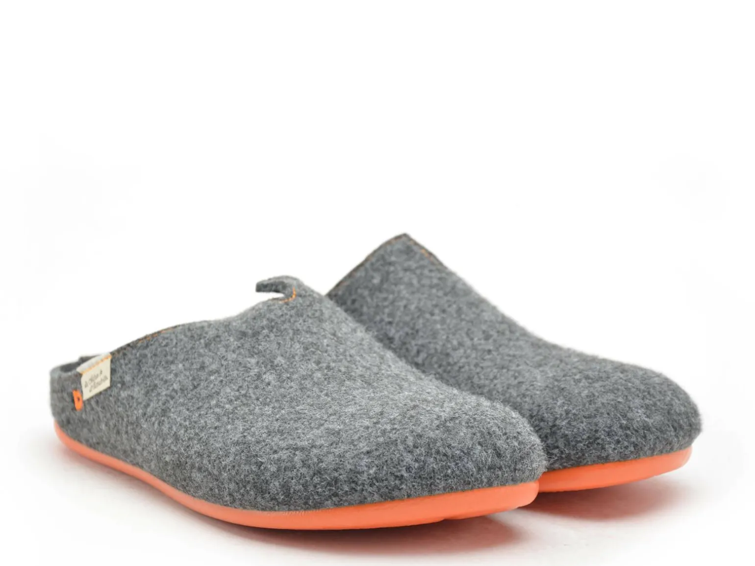 La Maison De L Espadrille Chaussons 6716 8 Gris Chaussons Homme