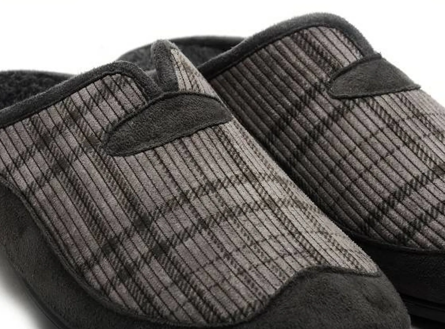 La Maison De L Espadrille Chaussons 6719 7 Gris Chaussons Homme