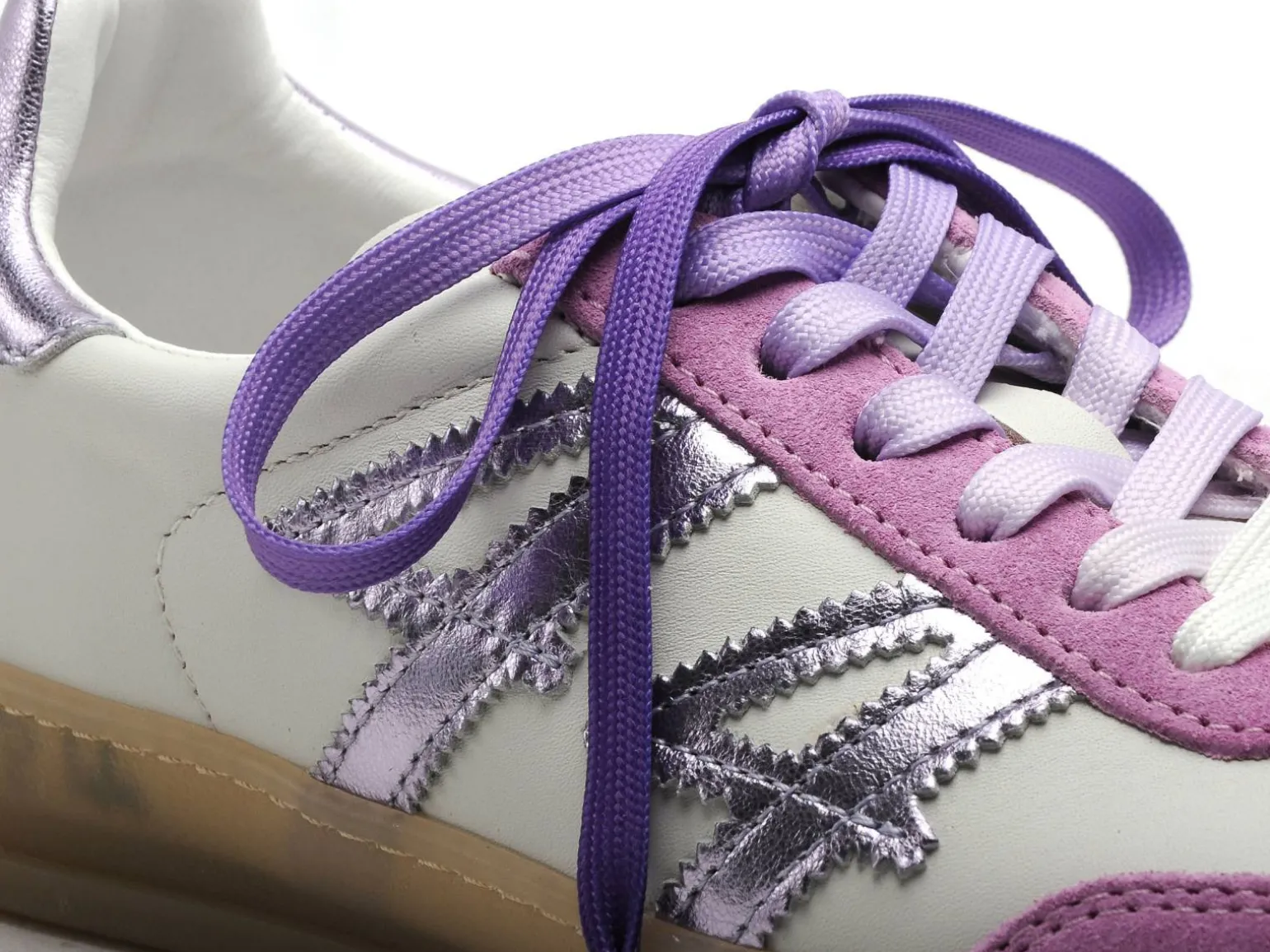 Metisse W UP44 Violet Baskets Basses Femme
