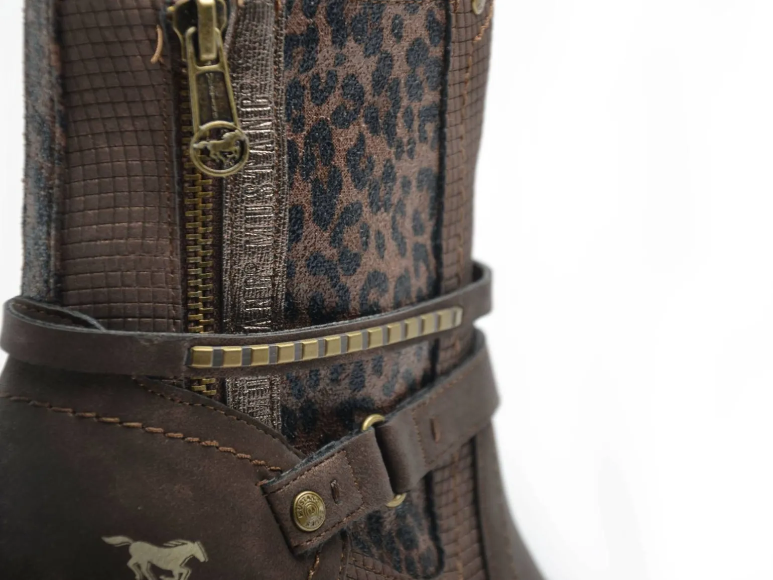 Mustang 15M0162008 Marron Boots et Bottines à Talons Femme