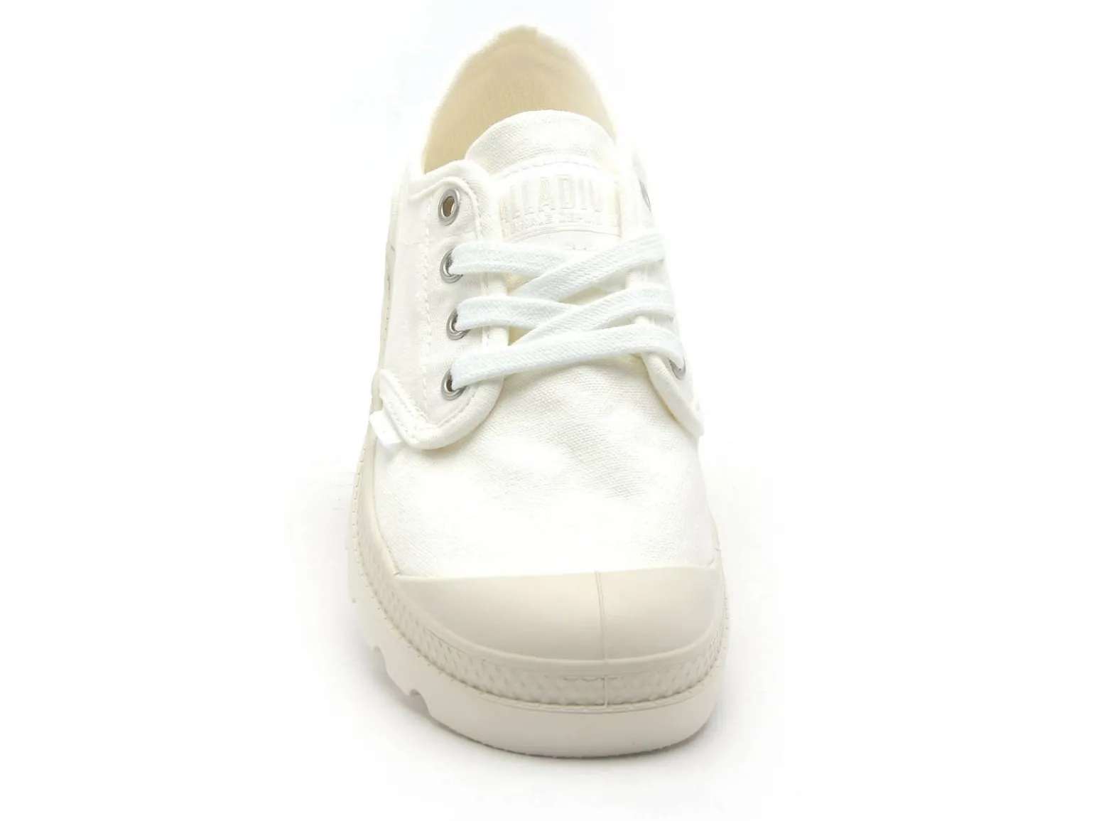 Palladium PAMPA OXFORD Blanc Baskets Basses Femme