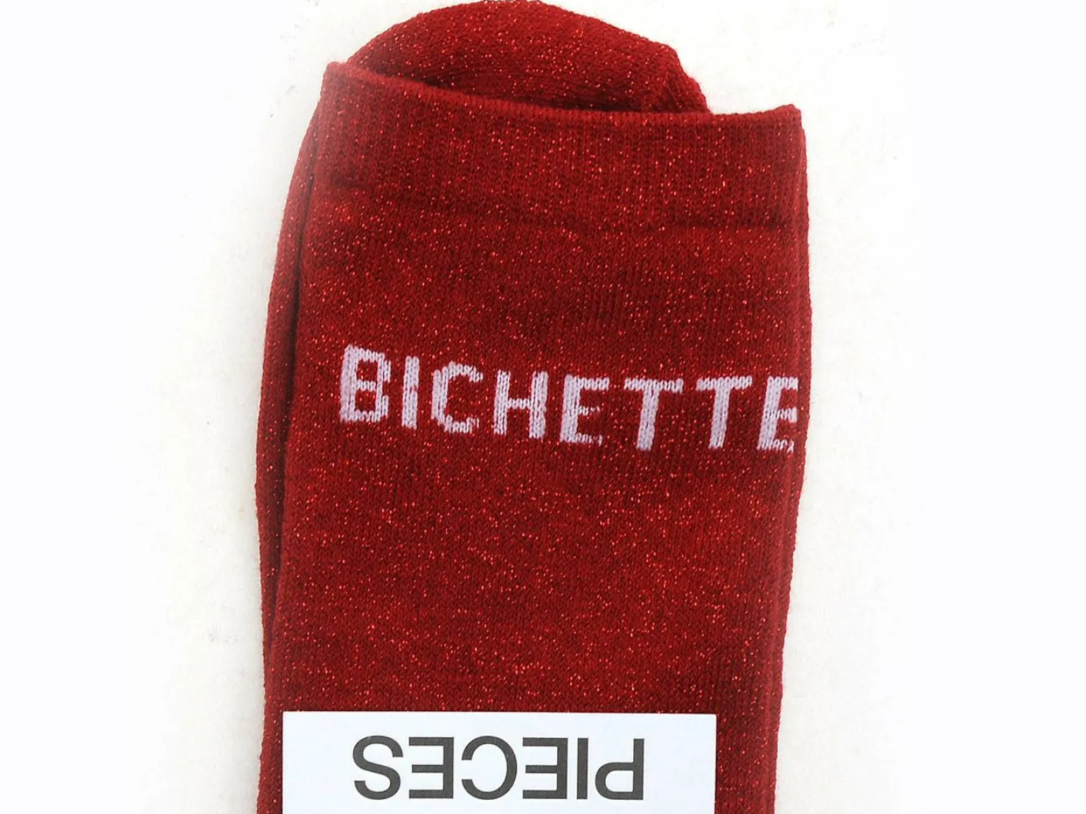 Pieces CHAUSSETTES PCSEBBY LONG GLITTER STATEMENT SOCK NOOS Rouge Chaussettes Femme