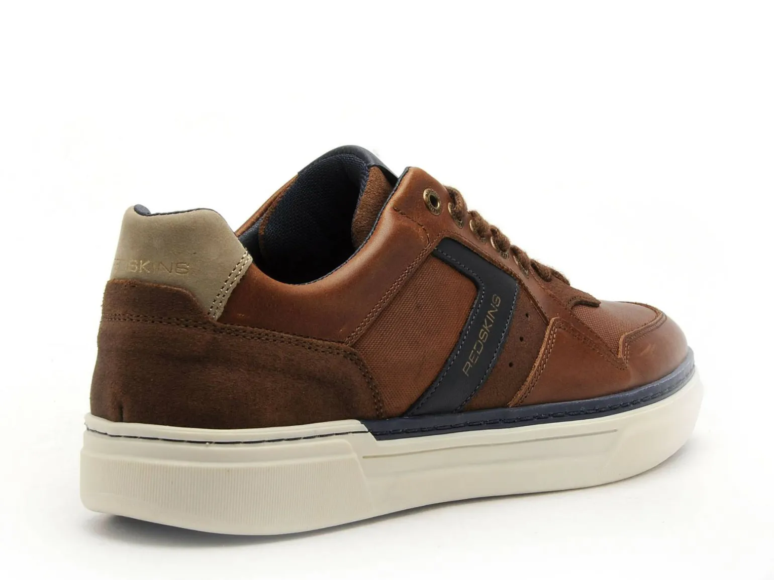 Redskins Baskets LERMI Marron Baskets Basses Homme