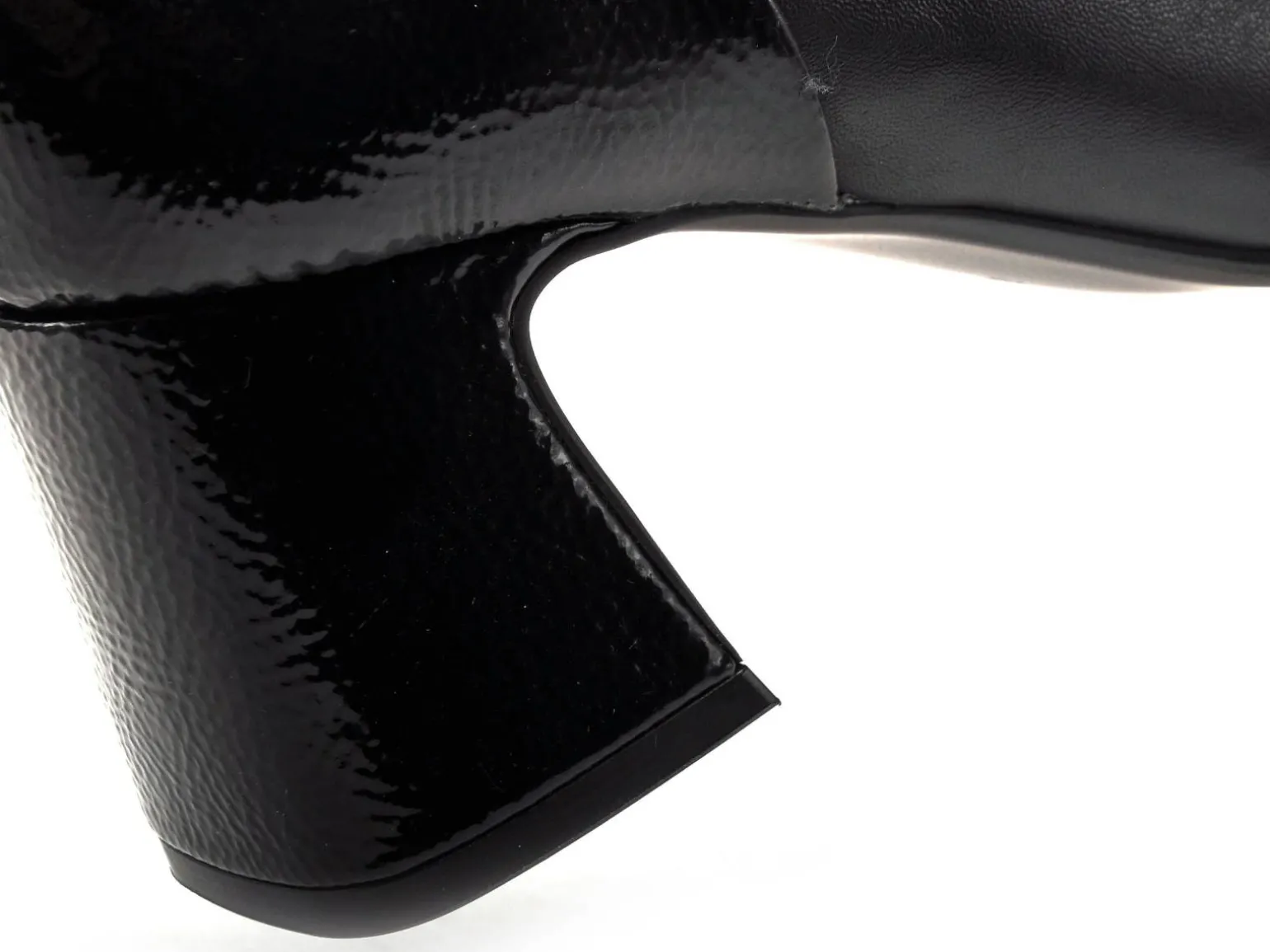 Regarde Le Ciel MYA 01 Noir Boots et Bottines à Talons Femme