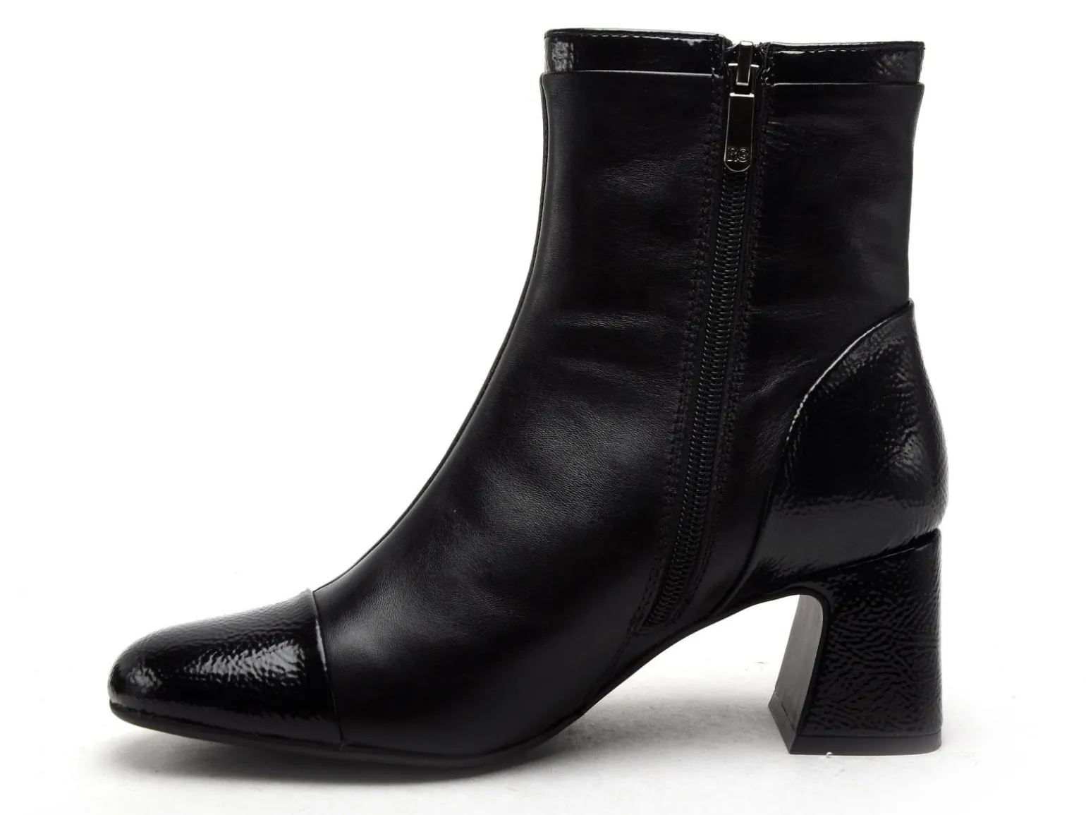 Regarde Le Ciel MYA 01 Noir Boots et Bottines à Talons Femme