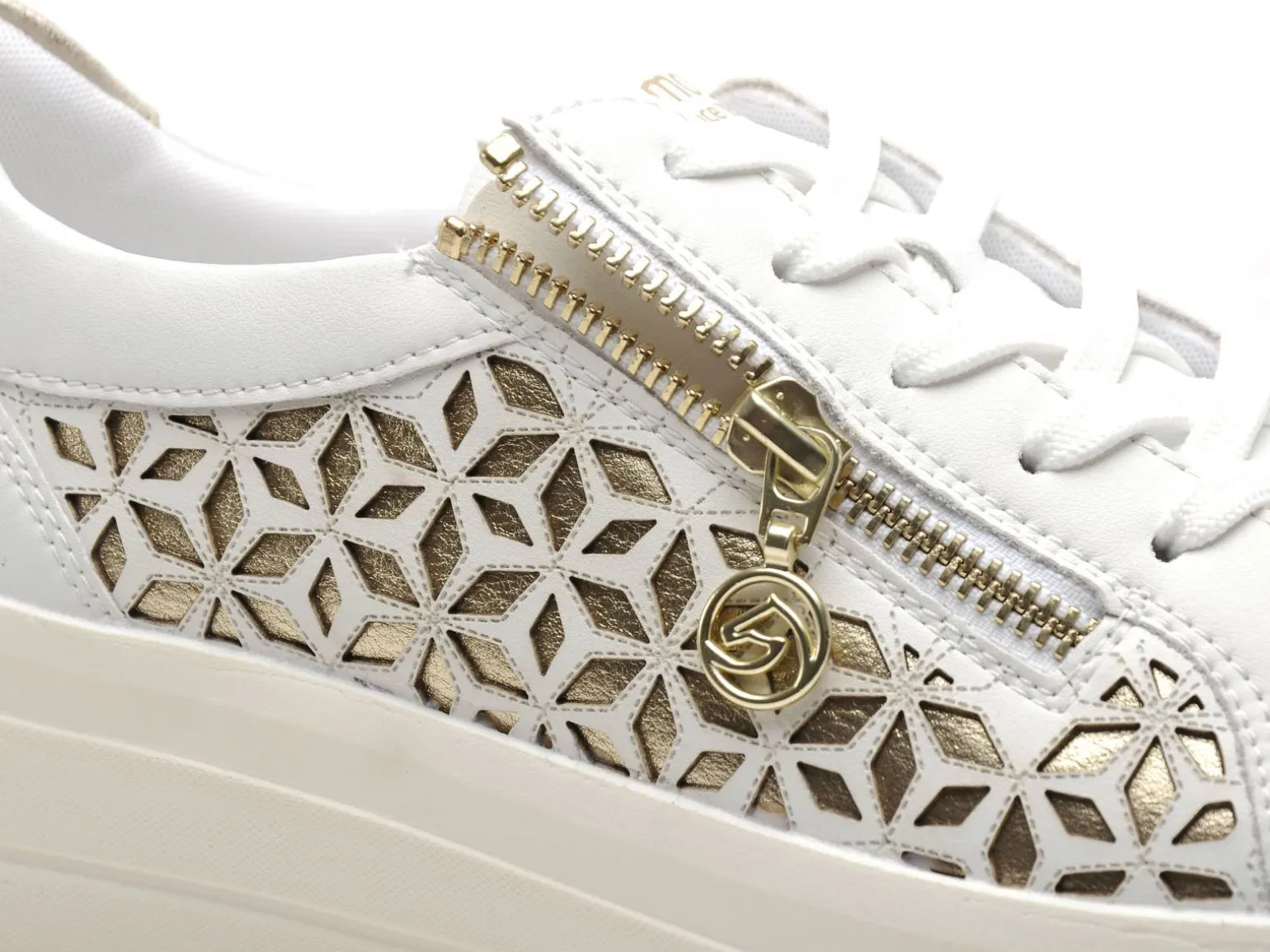 Remonte D1C11 Blanc Baskets Basses Femme