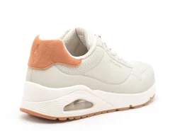 Skechers 183004 Beige Baskets Basses Homme