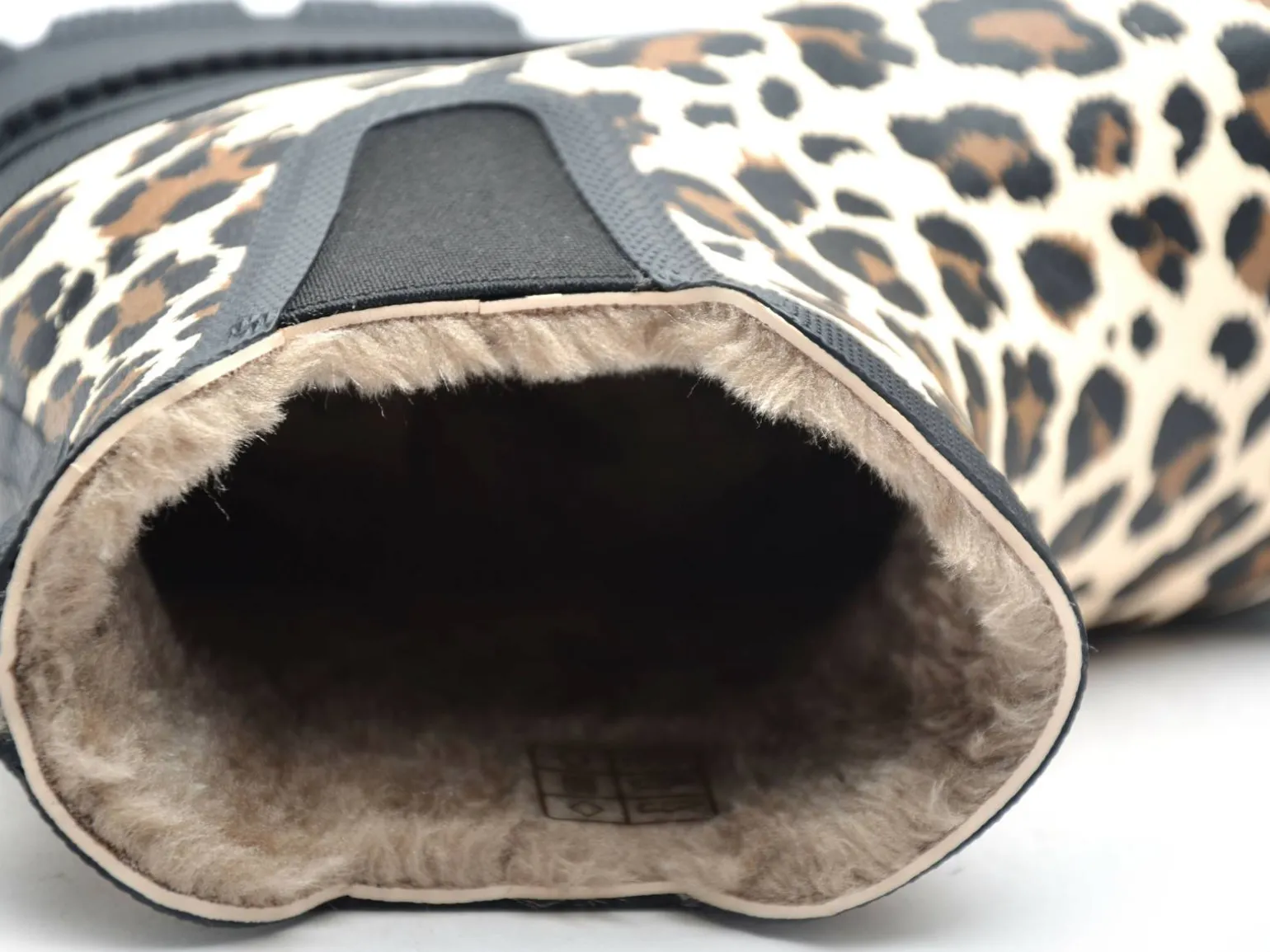 Verbenas LUA MATE COMBI ANIMAL FUR Noir Boots et Bottines Plates Femme